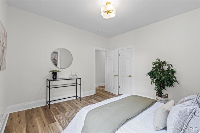 6856 Plymouth Avenue, University City, MO 63130