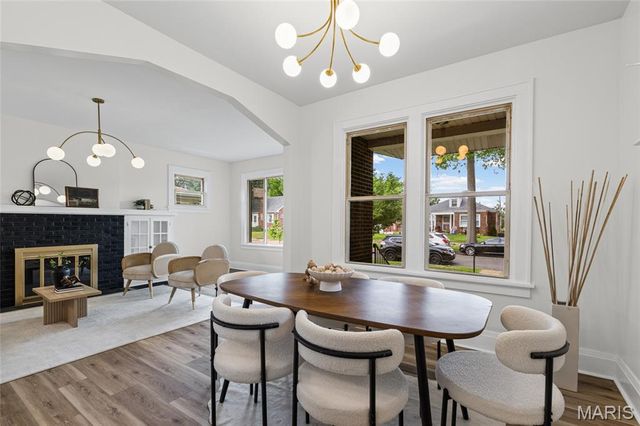 6856 Plymouth Avenue, University City, MO 63130
