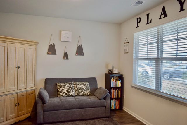 372 Emery Oak Dr., Murrells Inlet, SC 29576