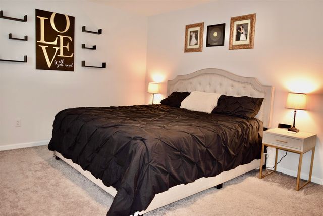 372 Emery Oak Dr., Murrells Inlet, SC 29576