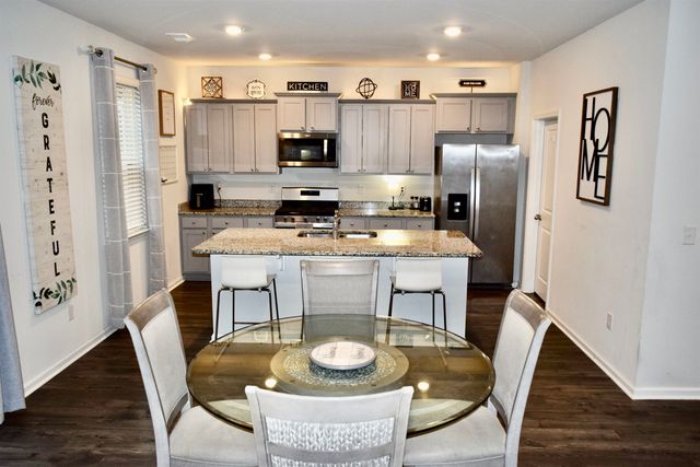 372 Emery Oak Dr., Murrells Inlet, SC 29576