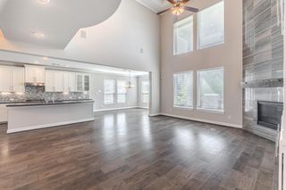 6 Winter Thicket Place, Tomball, TX 77375