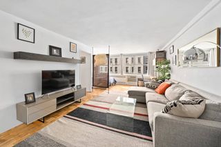 310 E 70th Street # 5G, New York City, NY 11234