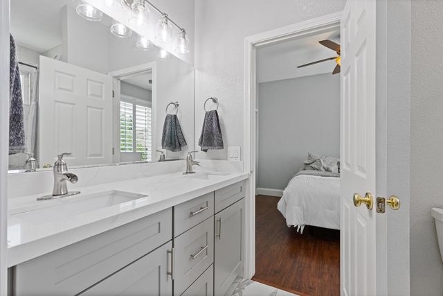 5536 Tripp Way, Rocklin, CA 95765