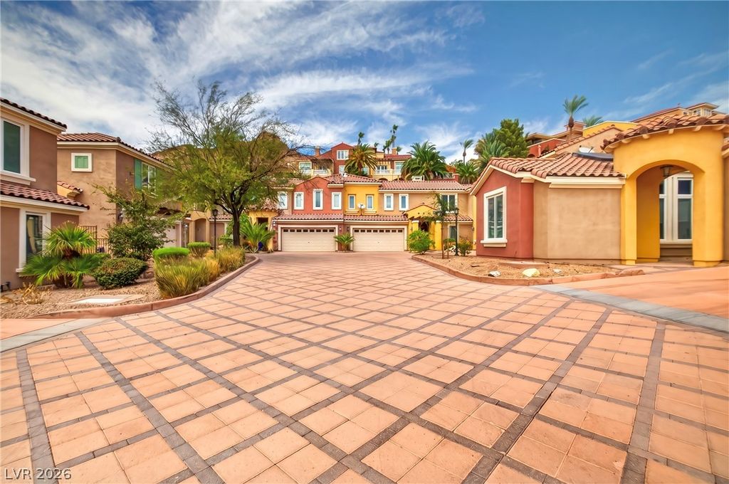 11 Cerchio Basso, Henderson, NV 89011 — photo 2