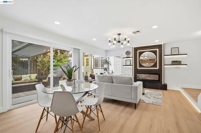 3568 Cattail Ct, Union City, CA 94587
