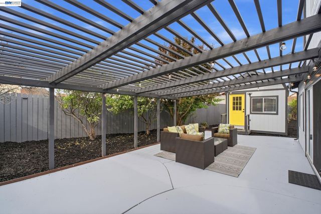 3568 Cattail Ct, Union City, CA 94587