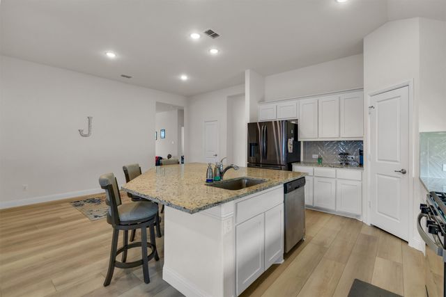 716 Newberry Lane, Royse City, TX 75189