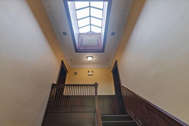 442-444 E 48th Street 2E, Chicago, IL 60616