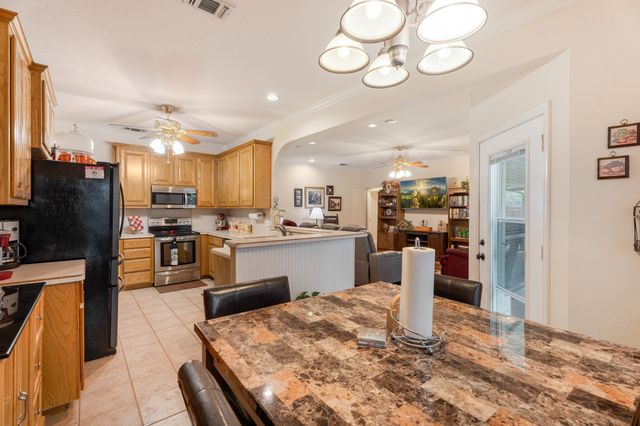 4810 W Wedgefield Road, Granbury, TX 76049