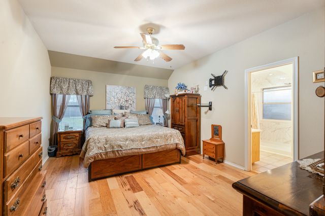 4810 W Wedgefield Road, Granbury, TX 76049