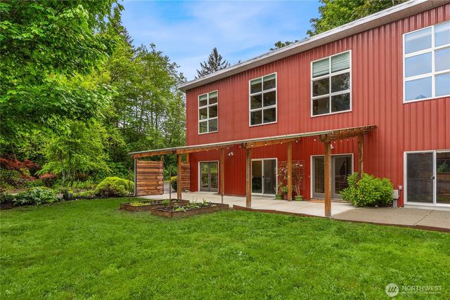 13984 Toad Holler PL NE, Bainbridge Island, WA 98110