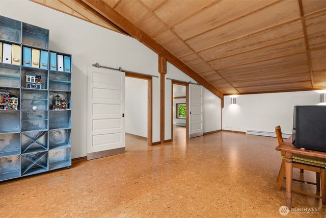 13984 Toad Holler PL NE, Bainbridge Island, WA 98110