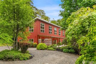 13984 Toad Holler PL NE, Bainbridge Island, WA 98110