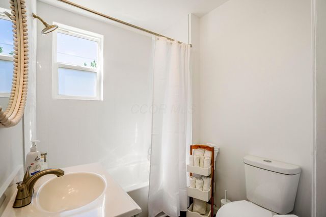 1997 Ferris Road, Columbus, OH 43224