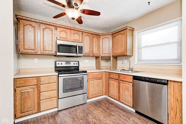 423 W Janet Drive, Brownsburg, IN 46112