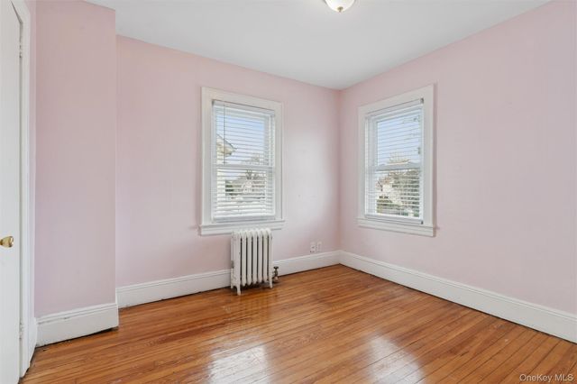 14 Tilrose Avenue, Oceanside, NY 11572