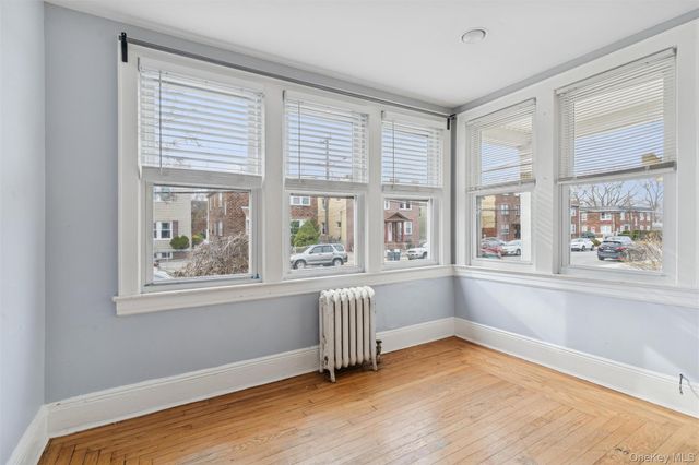 14 Tilrose Avenue, Oceanside, NY 11572