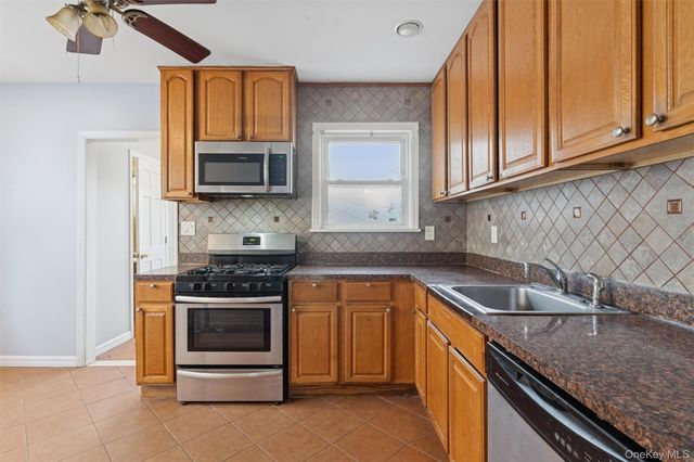 14 Tilrose Avenue, Oceanside, NY 11572