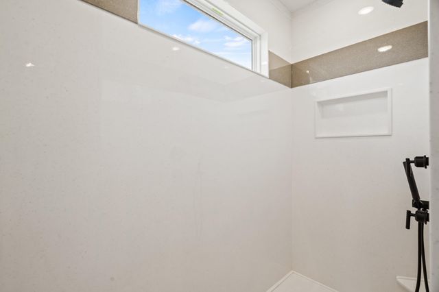 4800 WHISPER CT, Columbia, MO 65203