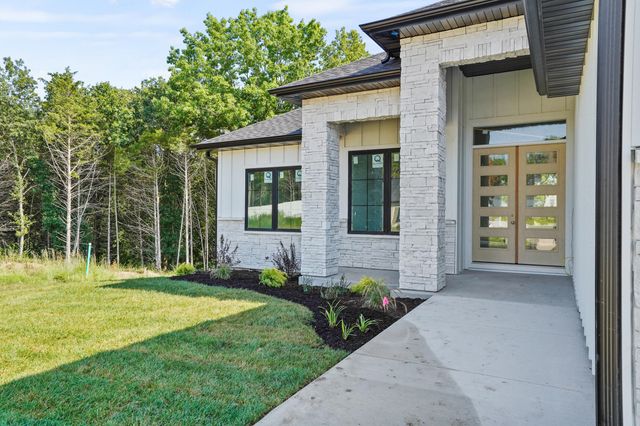 4800 WHISPER CT, Columbia, MO 65203