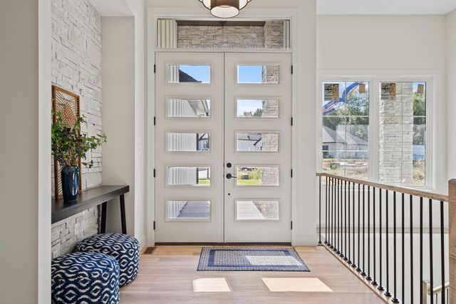 4800 WHISPER CT, Columbia, MO 65203