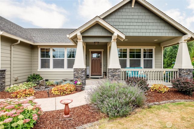 701 PH 10, Castle Rock, WA 98611