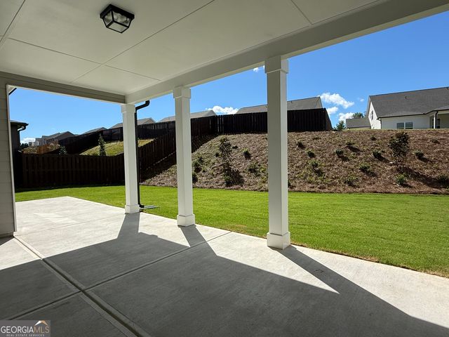 5512 Tullis Drive, Gainesville, GA 30507