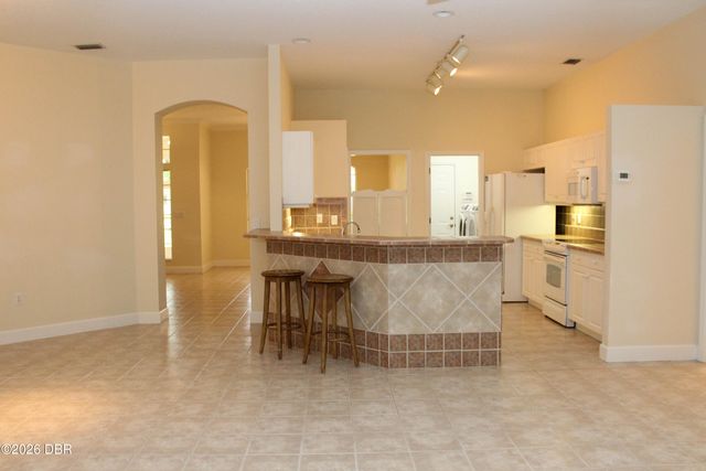 751 Calle Grande Street, Ormond Beach, FL 32174