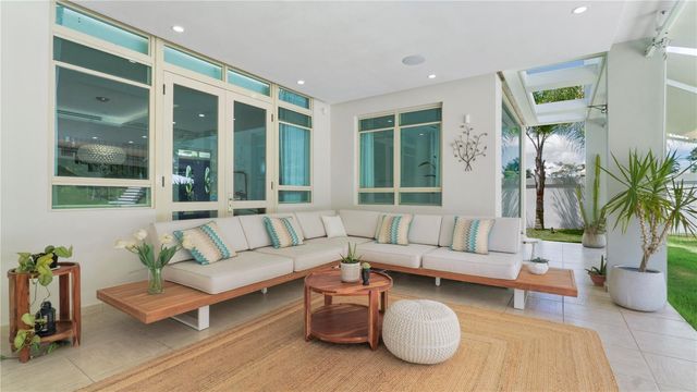 A-63 ALCAZAR ST, Caguas, PR 00727