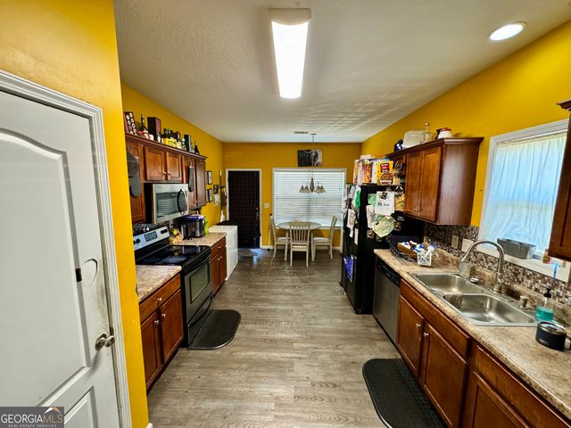 2010 Cottonwood Street, Vidalia, GA 30474