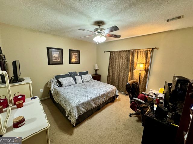 2010 Cottonwood Street, Vidalia, GA 30474