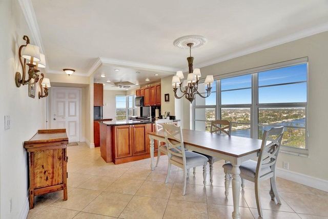 1021 Hillsboro Mile 1108, Hillsboro Beach, FL 33062