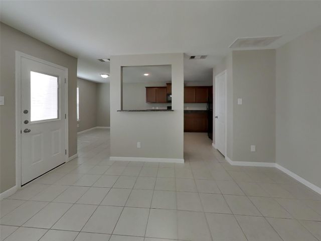 713 Totem Trail Drive, La Marque, TX 77568