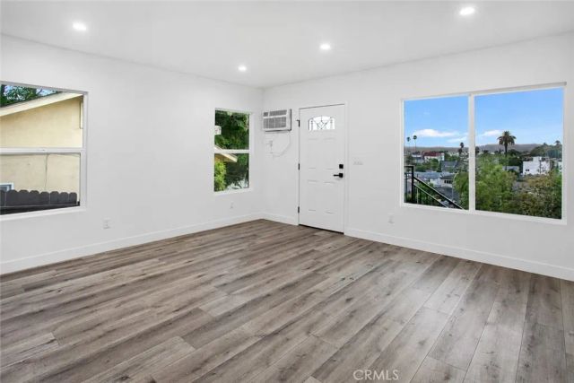 216-- 218 N Park View Street, Los Angeles, CA 90026