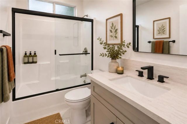 216-- 218 N Park View Street, Los Angeles, CA 90026