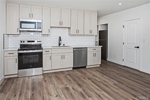 216-- 218 N Park View Street, Los Angeles, CA 90026