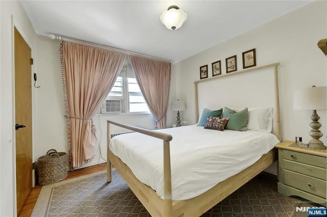 27 73rd Street, North Bergen, NJ 07047