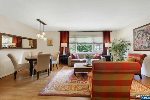 27 73rd Street, North Bergen, NJ 07047