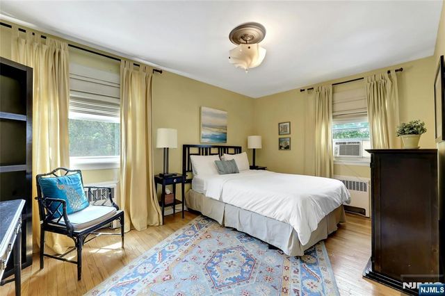 27 73rd Street, North Bergen, NJ 07047