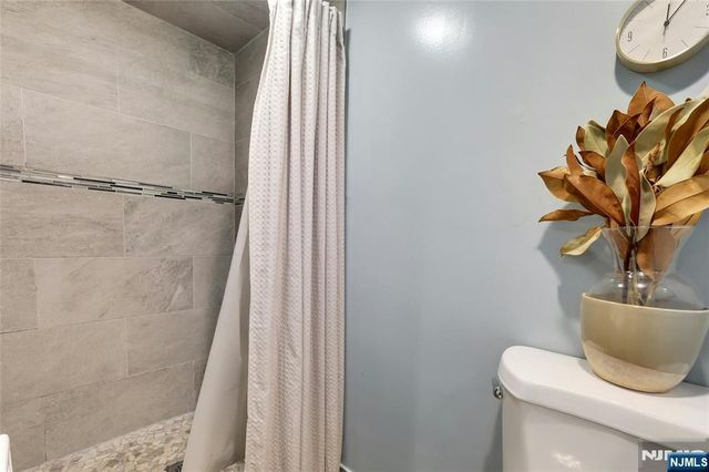 27 73rd Street, North Bergen, NJ 07047