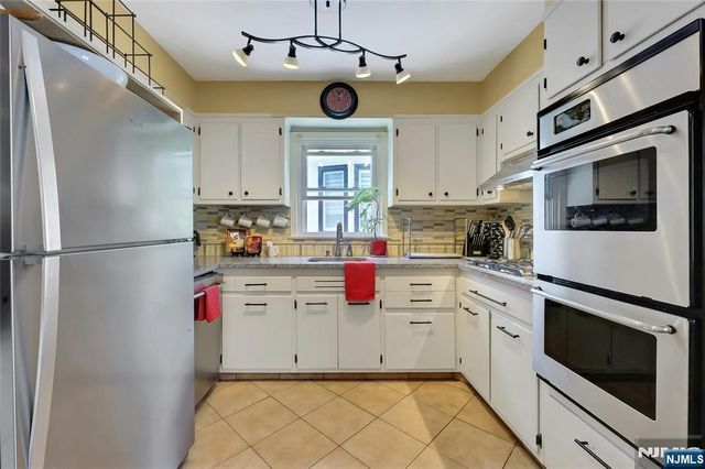 27 73rd Street, North Bergen, NJ 07047