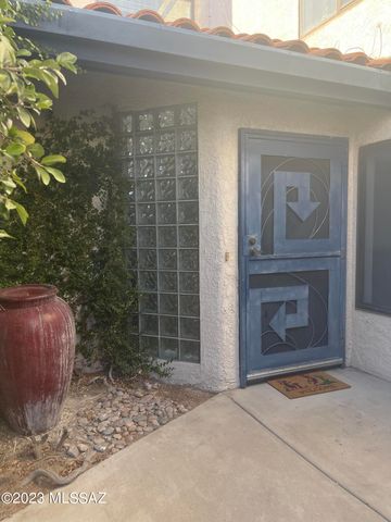 5233 N 1st Avenue, Tucson, AZ 85718