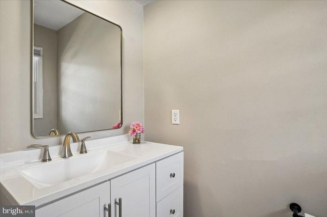 9329 KENDAL CIR, Laurel, MD 20723