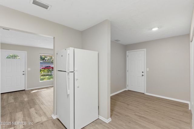 2514 RED ROBIN Drive E, Jacksonville, FL 32210