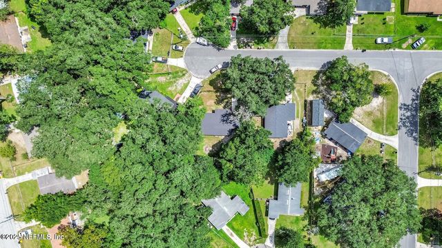 2514 RED ROBIN Drive E, Jacksonville, FL 32210