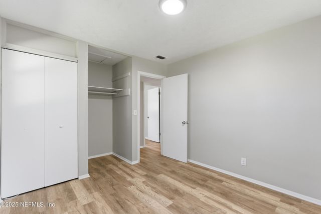2514 RED ROBIN Drive E, Jacksonville, FL 32210