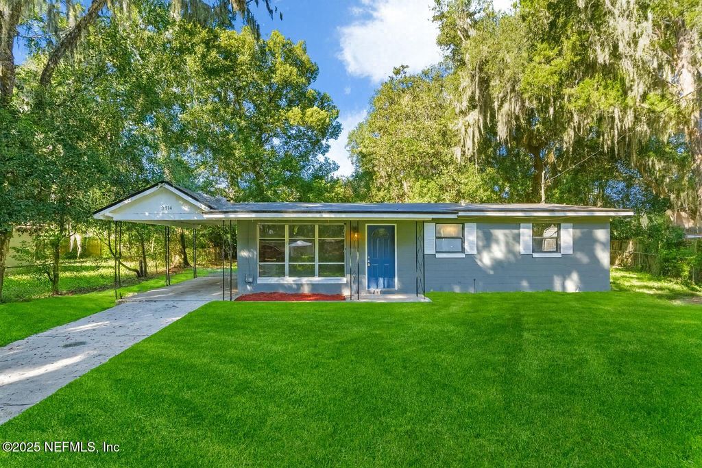 2514 RED ROBIN Drive E, Jacksonville, FL 32210