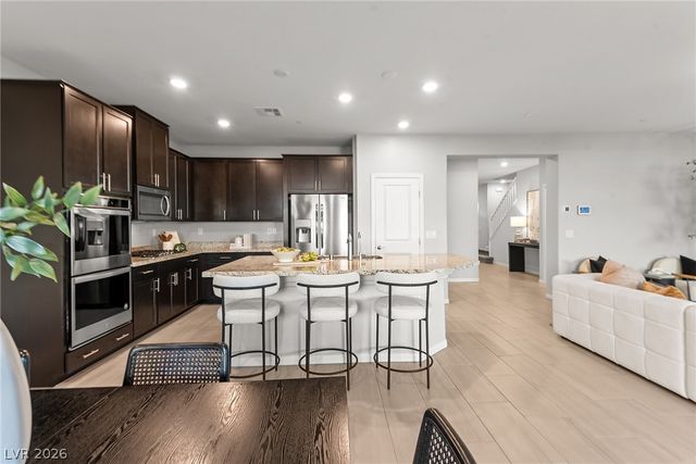 372 Soubrette Court, Las Vegas, NV 89145
