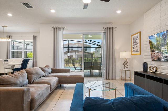 7364 OAKMOSS LOOP, Davenport, FL 33837